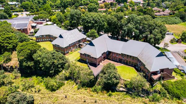 1 346  m² Commercial space