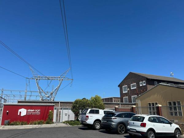 260  m² Office Space