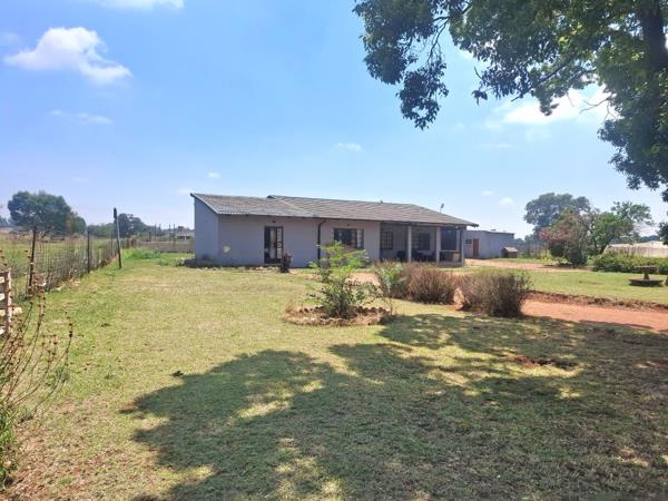 2.4 ha Smallholding