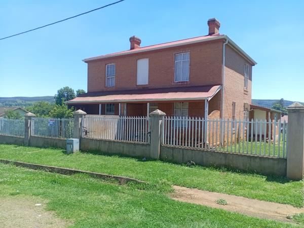8 Bedroom House