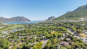 House in Hout Bay and surrounds