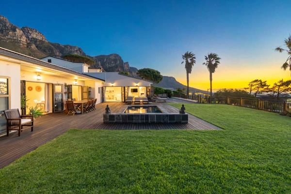 6 Bedroom House