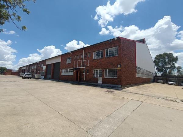 710  m² Industrial space
