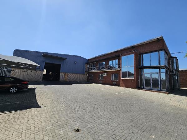 1 176  m² Industrial space