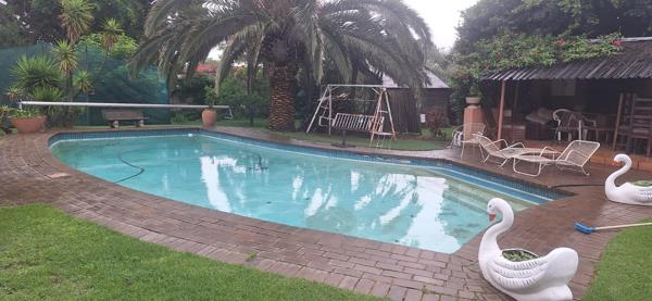 1 Bedroom Garden Cottage