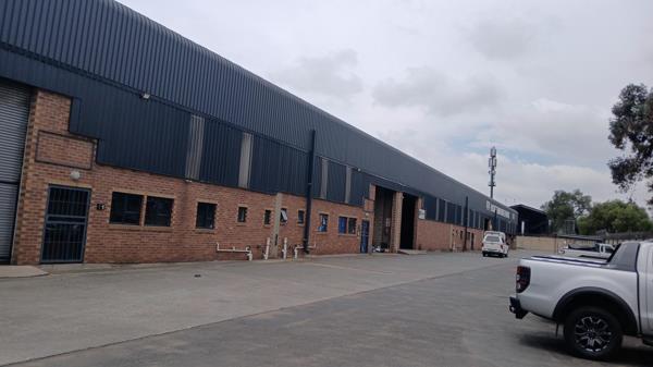 490  m² Commercial space