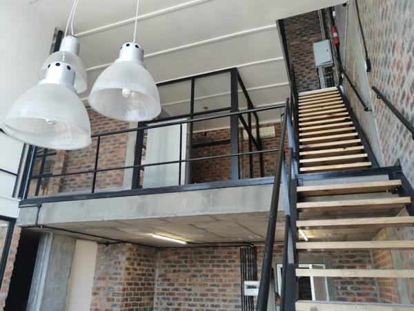 158  m² Office Space