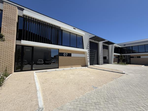 440  m² Industrial space