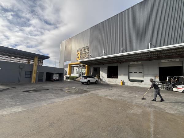 1 697  m² Industrial space