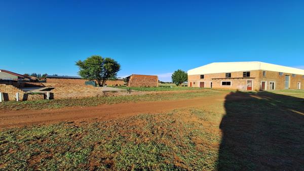 2 070  m² Commercial space