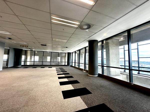 272  m² Office Space