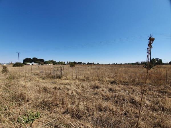 3.9 ha Land