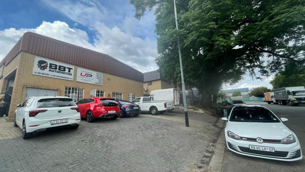 270  m² Industrial space