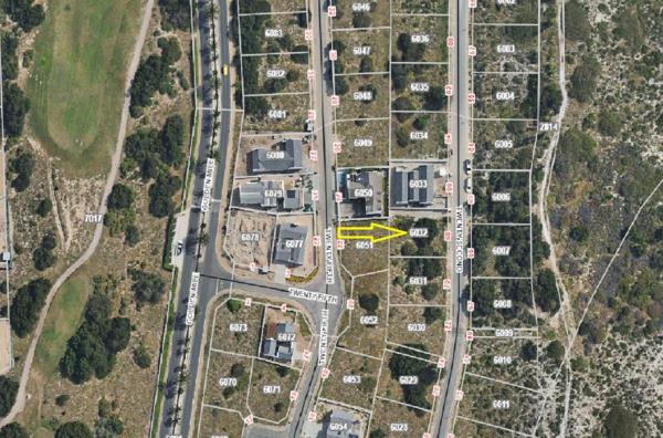 450 m² Land