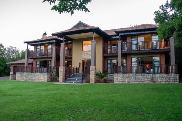 5 Bedroom House