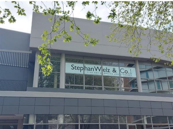 609  m² Commercial space