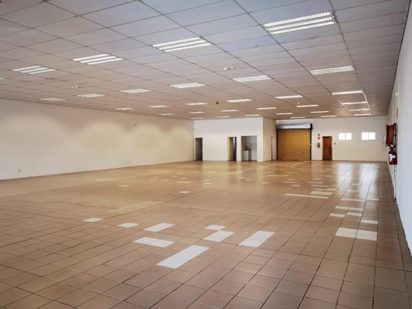 459  m² Commercial space