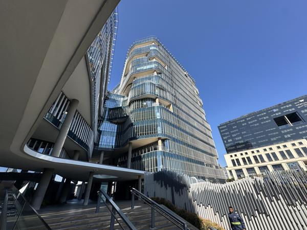 1 312  m² Commercial space