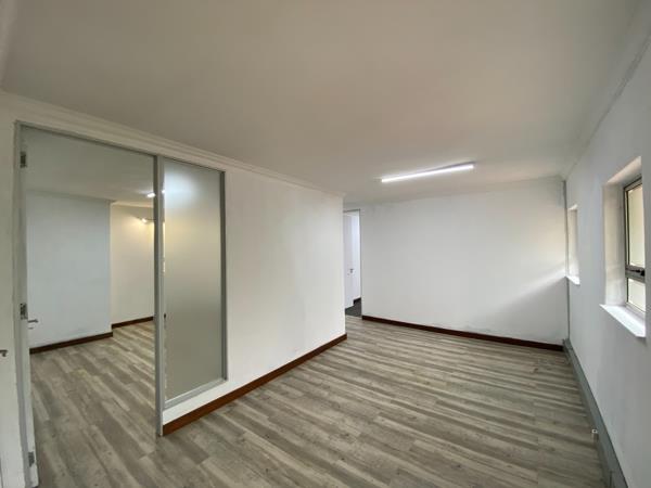 161  m² Office Space