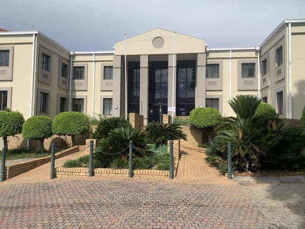 2 222  m² Commercial space