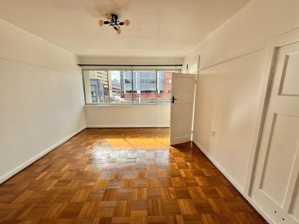 2.5 Bedroom Apartment