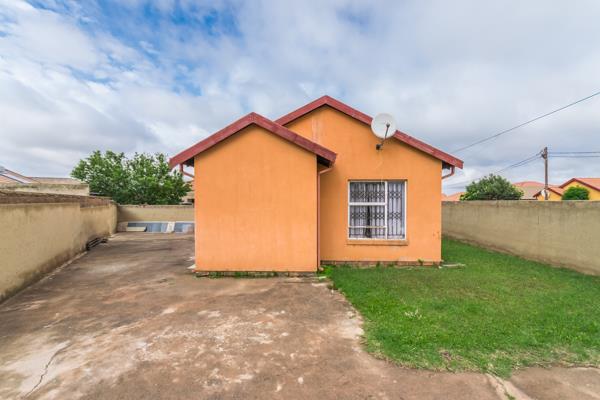 2 Bedroom House