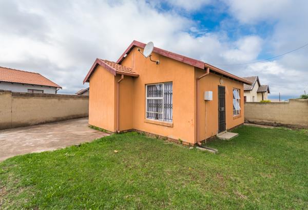 2 Bedroom House
