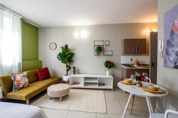 Studio Apartment