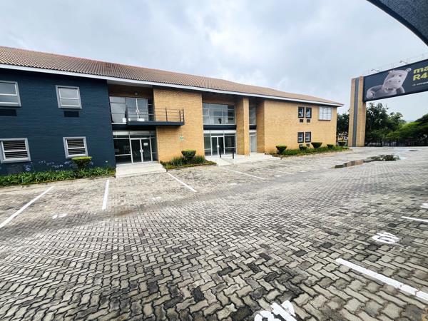 1 084  m² Commercial space