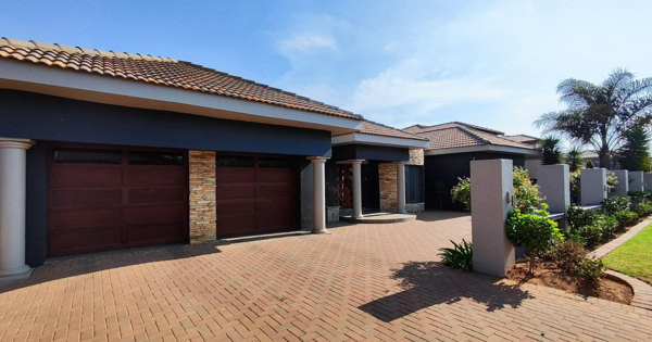 5 Bedroom House