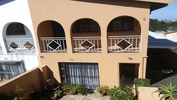 4 Bedroom Townhouse
