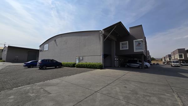 460  m² Industrial space