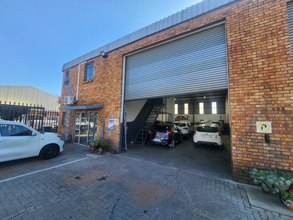 945  m² Industrial space