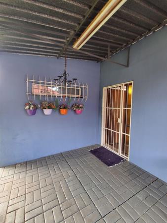 1 Bedroom Garden Cottage