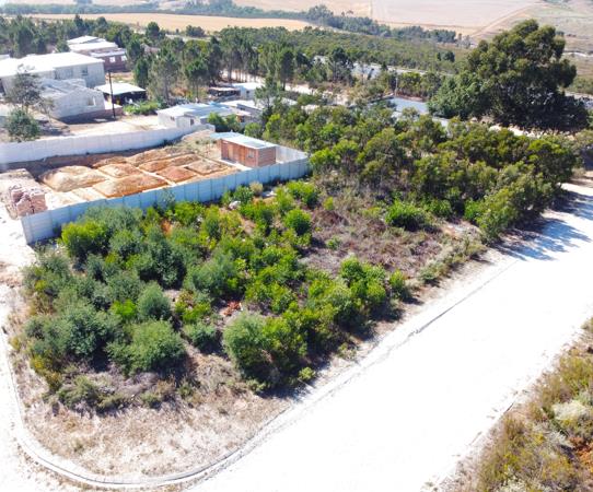 656 m² Land