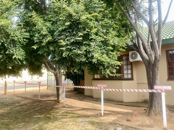 123  m² Commercial space