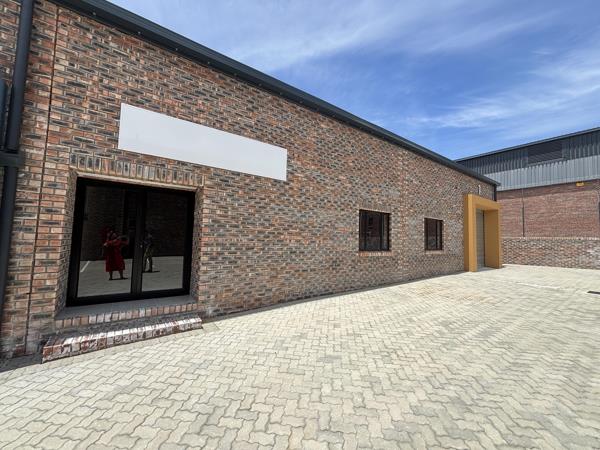 217  m² Industrial space