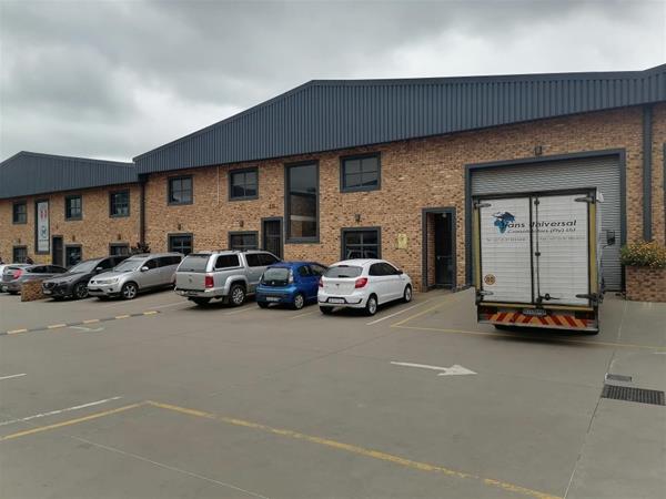 630  m² Industrial space