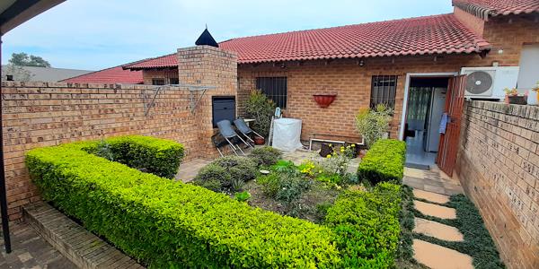 1 Bedroom Garden Cottage