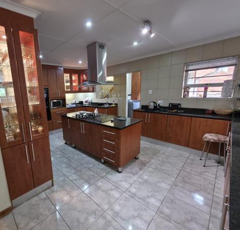 4 Bedroom Duplex
