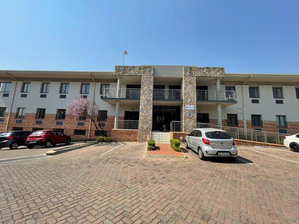 279  m² Commercial space