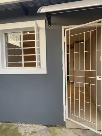 1 Bedroom Garden Cottage