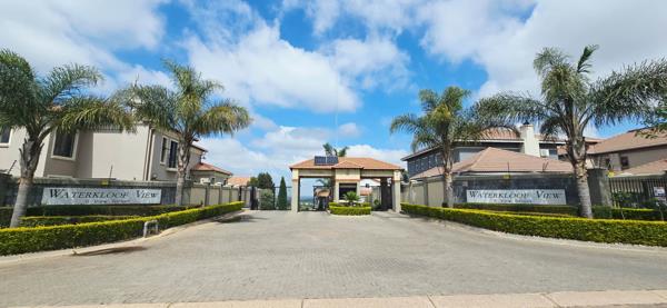 674 m² Land