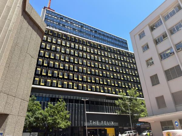68 m² Retail Space
