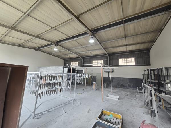 230  m² Industrial space