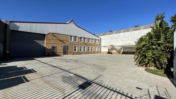 950  m² Industrial space