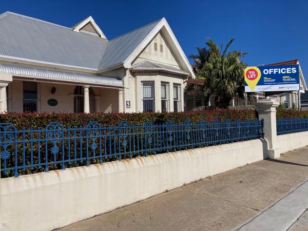 202  m² Commercial space