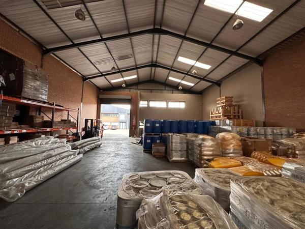 450  m² Commercial space