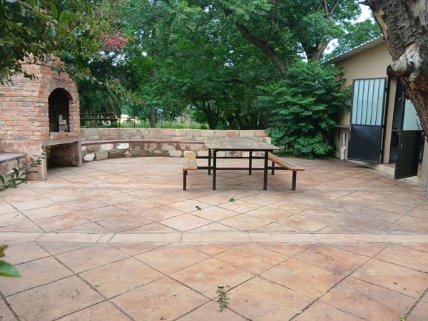 1 Bedroom Garden Cottage