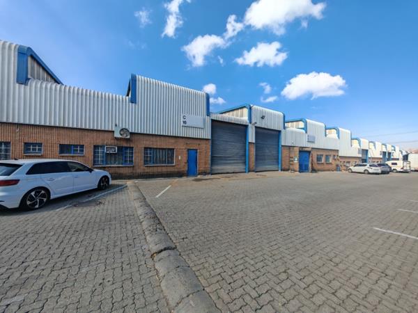 654  m² Industrial space